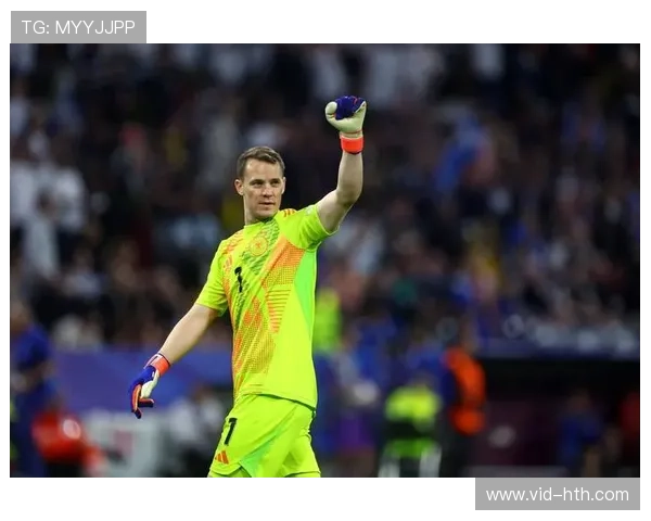 诺伊尔神扑救主，拜仁多一人劣势下守住胜局